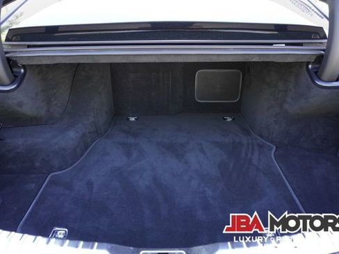 Used 2023 Bentley Flying Spur Plug-In Hybrid AWD/4WD image 30