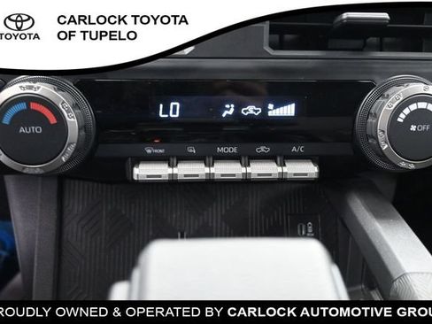 Used 2025 Toyota Tacoma TRD Sport AWD/4WD image 14