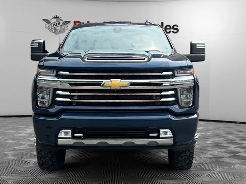 Used 2020 Chevrolet Silverado 3500 High Country w/ LPO, Hitch Package AWD/4WD image 2