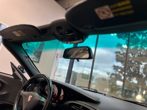 Used 2004 Porsche 911 Carrera 4 image 30