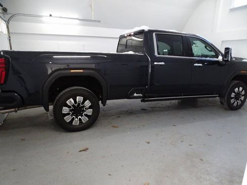 Certified 2024 GMC Sierra 3500 Denali w/ Denali Reserve Package image 23