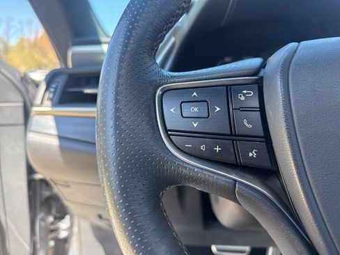 Used 2019 Lexus ES 350 F Sport w/ Accessory Package image 20