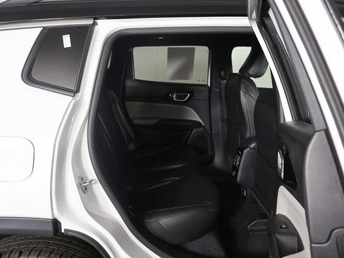 Used 2025 Jeep Compass Limited AWD/4WD image 28