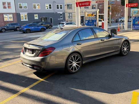 Used 2018 Mercedes-Benz S 63 AMG 4MATIC Sedan image 4