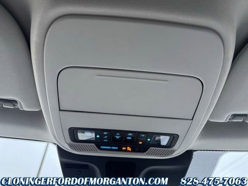 New 2025 Ford Expedition Active image 35