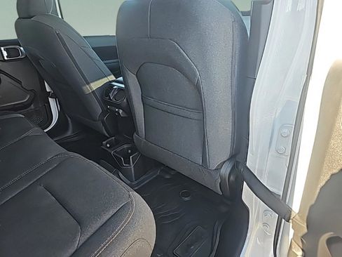 Used 2024 Jeep Wrangler Sport S image 34