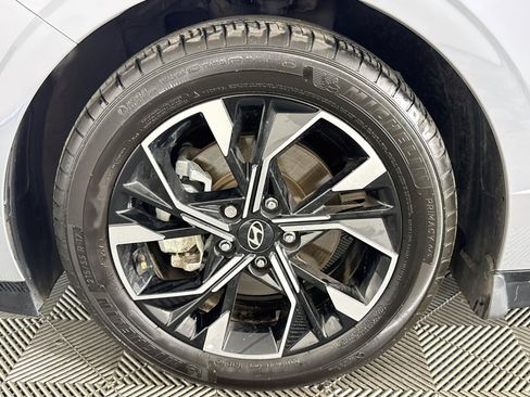Used 2024 Hyundai Sonata SEL FWD image 35