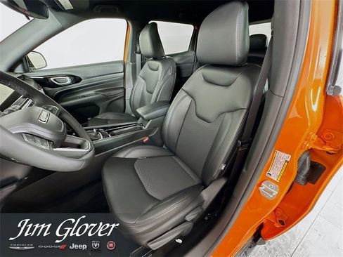 New 2026 Jeep Compass Latitude image 24