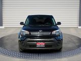 Used 2019 Kia Soul + image 2