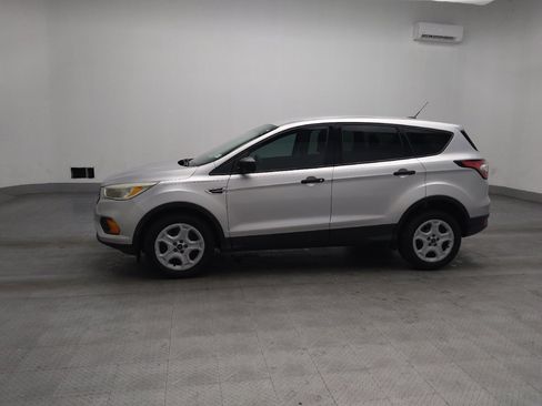 Used 2017 Ford Escape S image 2