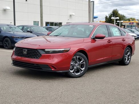 New 2025 Honda Accord EX-L image 32