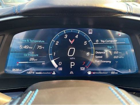Used 2023 Chevrolet Corvette Stingray Premium Conv w/ Z51 Performance Package RWD image 3