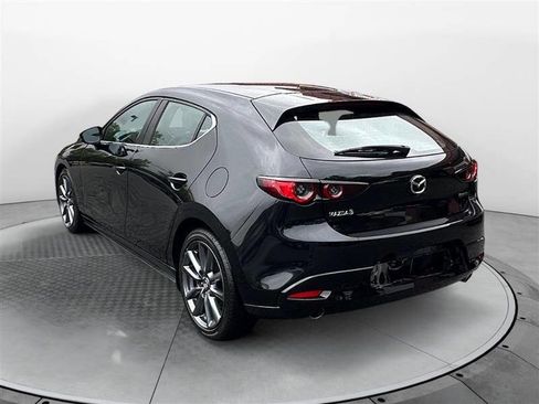 Used 2021 MAZDA MAZDA3 s image 3
