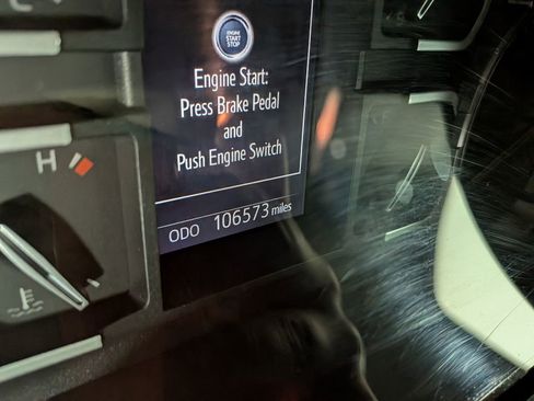 Used 2020 Toyota Tundra Limited w/ Limited Premium Package image 22