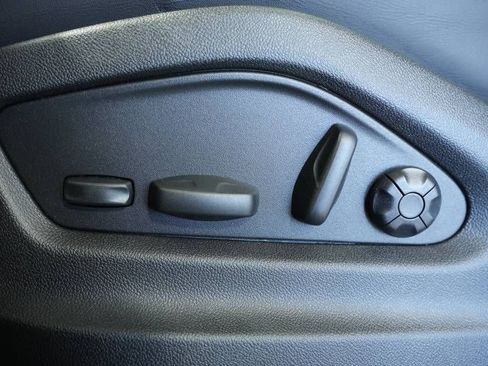 New 2026 Porsche Cayenne Coupe image 33