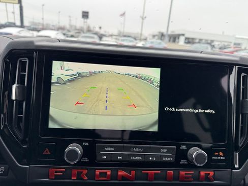 New 2025 Nissan Frontier PRO-4X w/ Interior Protection Package image 18