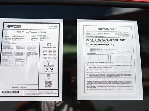 Used 2020 Toyota Tacoma SR5 image 9