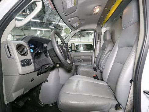 Used 2022 Ford E-350 and Econoline 350 Super Duty w/ Power Windows & Locks Group RWD image 29