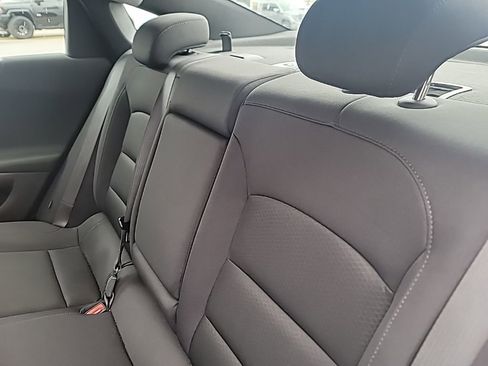 Used 2024 Chevrolet Malibu LT image 8