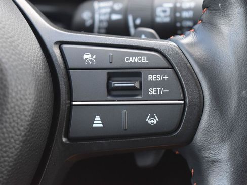 Used 2024 Honda CR-V Sport-L image 9