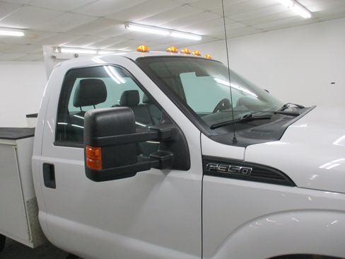 Used 2016 Ford F350 XL w/ Power Equipment Group AWD/4WD image 14