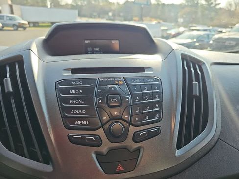 Used 2019 Ford Transit 250 148 Medium Roof image 19