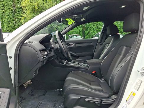 Used 2022 Honda Civic Sport image 13