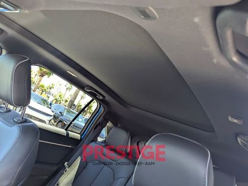 New 2025 Jeep Wagoneer S Limited image 24