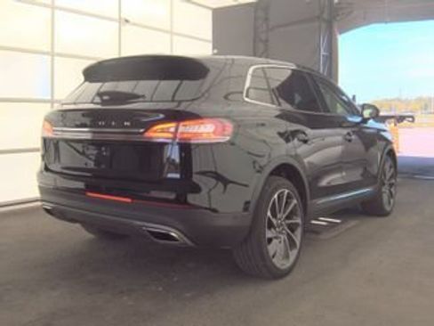 Used 2023 Lincoln Nautilus Reserve w/ Equipment Group 202A AWD/4WD image 5