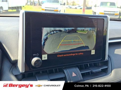 Used 2023 Toyota RAV4 XLE image 20