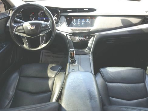 Used 2019 Cadillac XT5 Luxury image 23