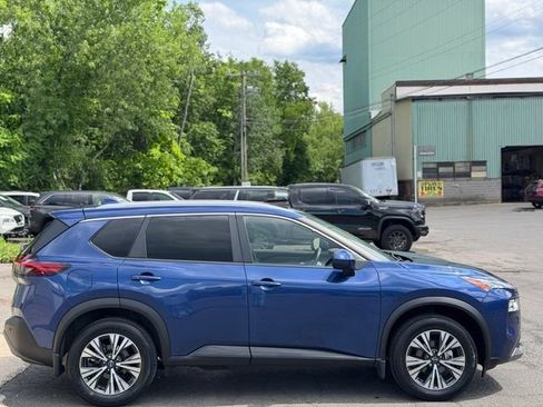 Used 2023 Nissan Rogue SV w/ SV Premium B Package AWD/4WD image 4