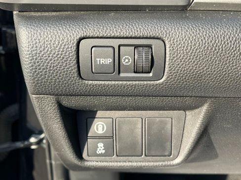 Used 2019 Honda Accord LX image 21