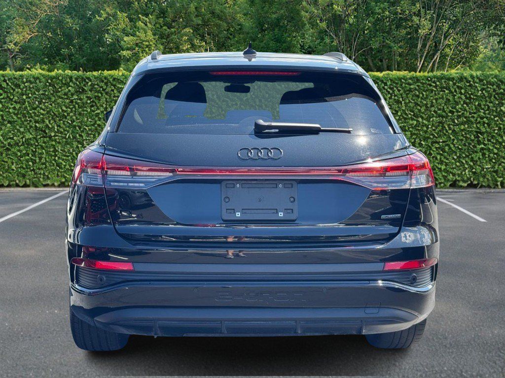 Used 2023 Audi Q4 e-tron Prestige w/ Black Optic Package AWD/4WD image 4
