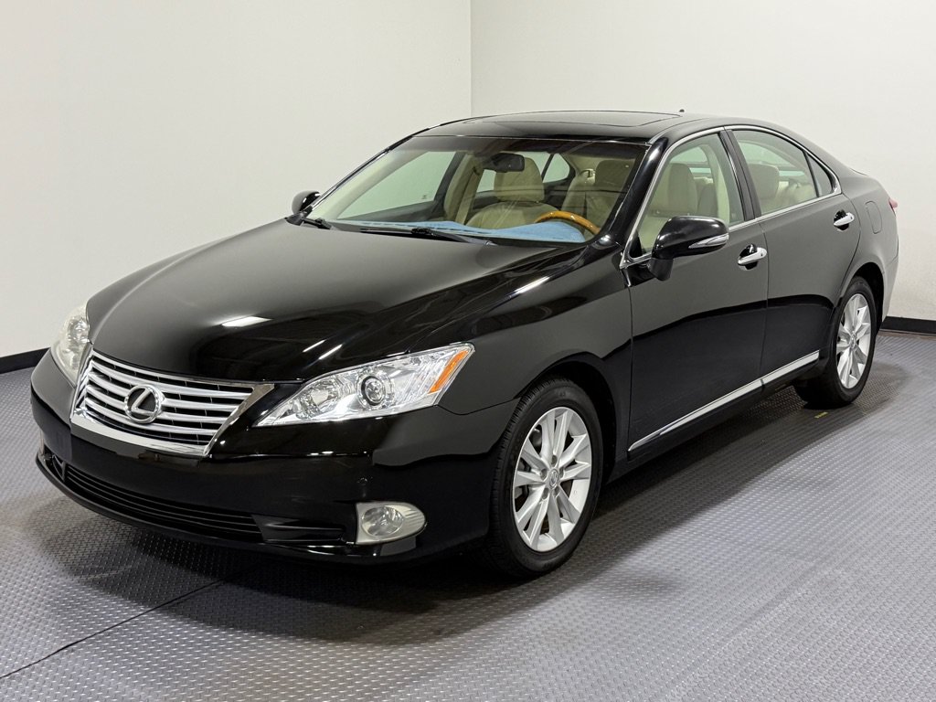 Used 2010 Lexus ES 350 w/ Preferred Accessory Package FWD image 1