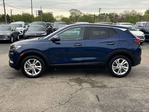 Used 2023 Buick Encore GX Preferred w/ Cold Weather Comfort Package FWD image 2