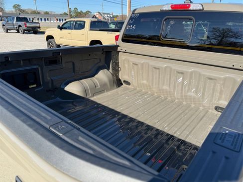 New 2025 Ford Ranger Raptor image 19