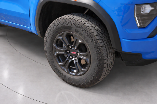 Used 2025 GMC Canyon Elevation w/ Convenience Package AWD/4WD image 9
