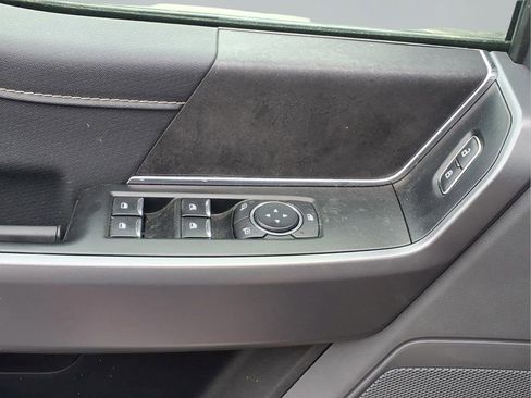 Used 2025 Ford F150 XLT w/ Equipment Group 301A Standard image 22