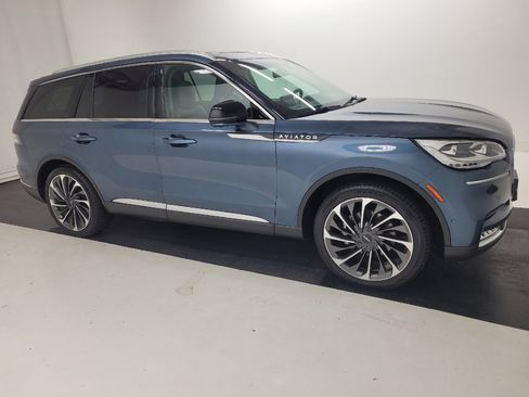 Used 2020 Lincoln Aviator Reserve w/ Equipment Group 202A AWD/4WD image 11