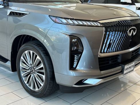 New 2027 INFINITI QX80 Luxe w/ Cargo Package RWD image 9
