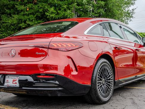 Used 2023 Mercedes-Benz EQS 580 4MATIC Sedan image 31