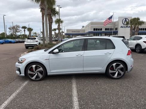 Used 2020 Volkswagen GTI SE image 10