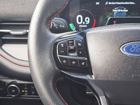 Used 2025 Ford Explorer ST-Line w/ ST-Line Street Pack image 23