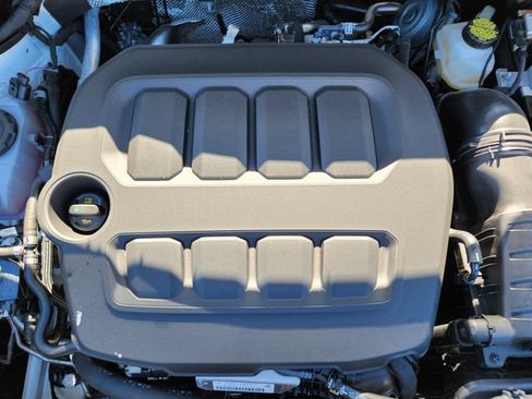 New 2026 Volkswagen Tiguan SE R-Line AWD/4WD image 13