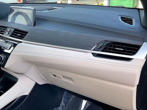 Used 2020 BMW X2 sDrive28i w/ Convenience Package image 18