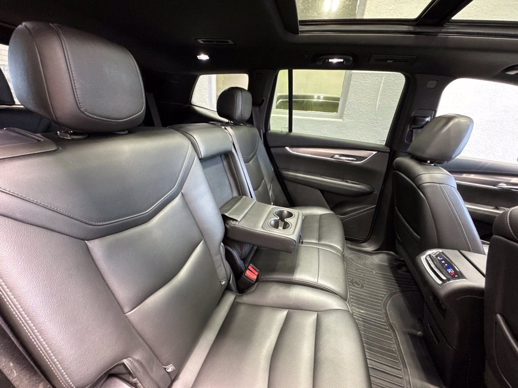 Used 2021 Cadillac XT6 Luxury w/ LPO, Floor Liner Package AWD/4WD image 24