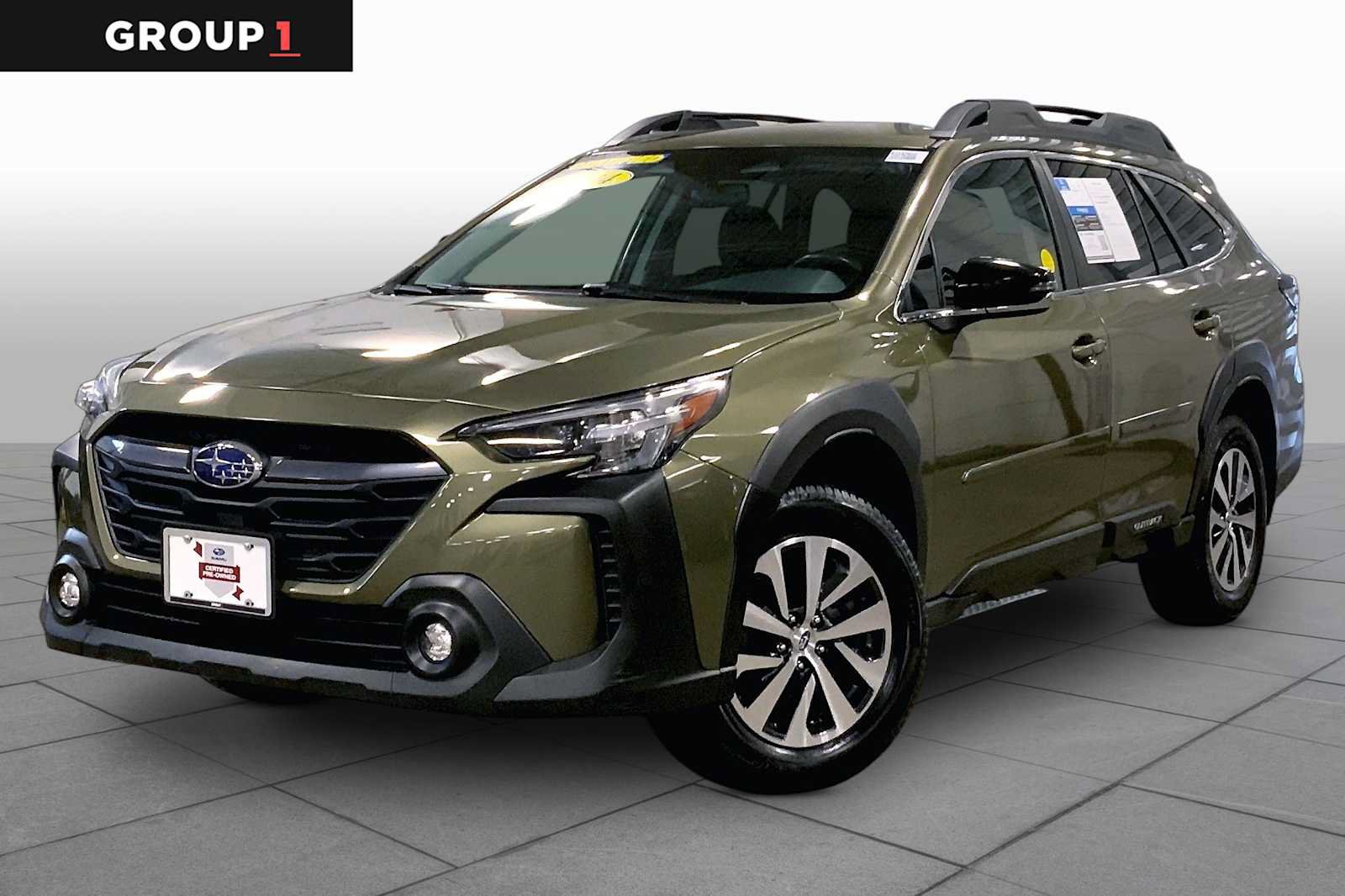 Used 2024 Subaru Outback Premium AWD/4WD image 1