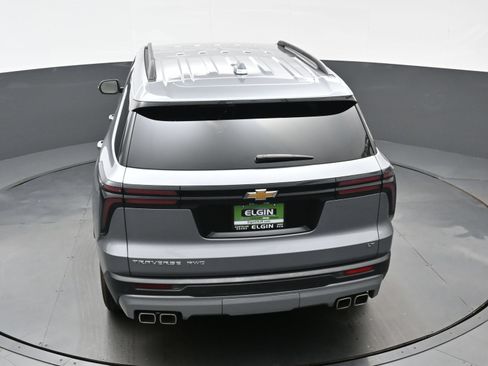 Used 2024 Chevrolet Traverse LT AWD/4WD image 39