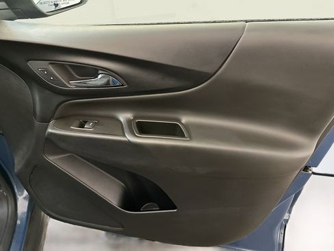 Used 2024 Chevrolet Equinox LT image 34